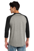New Era  Heritage Blend 3/4-Sleeve Baseball Raglan Tee. NEA104