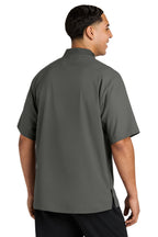 New Era  Cage Short Sleeve 1/4-Zip Jacket. NEA600