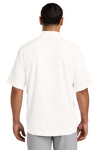 New Era  Cage Short Sleeve 1/4-Zip Jacket. NEA600