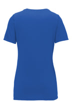 Nike Women's Dri-FIT Cotton/Poly Scoop Neck Tee. NKBQ5234