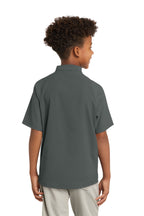 New Era  Youth Cage Short Sleeve 1/4-Zip Jacket. YNEA600